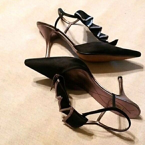 Ladies Designer Shoes by Maxx Studio - Picture 6 of 8